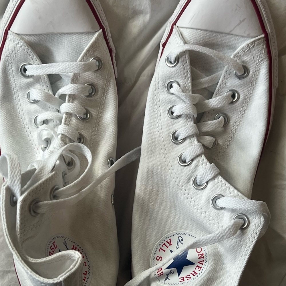Converse White and Red High-Tops